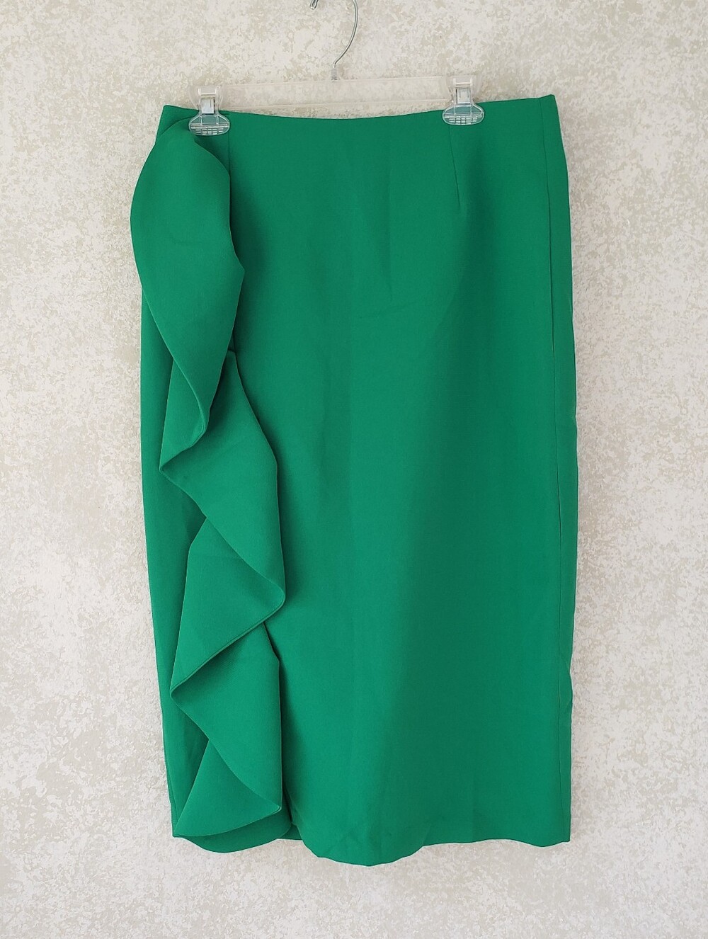 TOV Los Angeles Women's Green Ruffle-Trim Pencil Skirt Size 12 Back Slit  Office